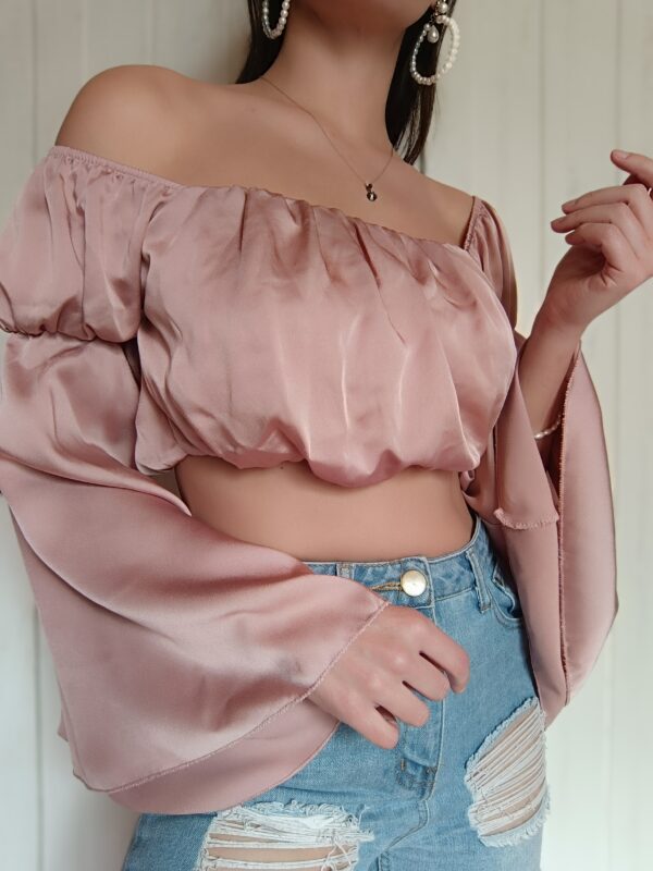Pasztell crop blúz